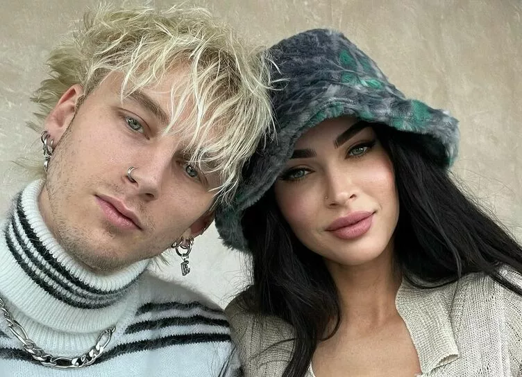 Machine Gun Kelly отметил день рождения без Меган Фокс — фанаты в замешательстве