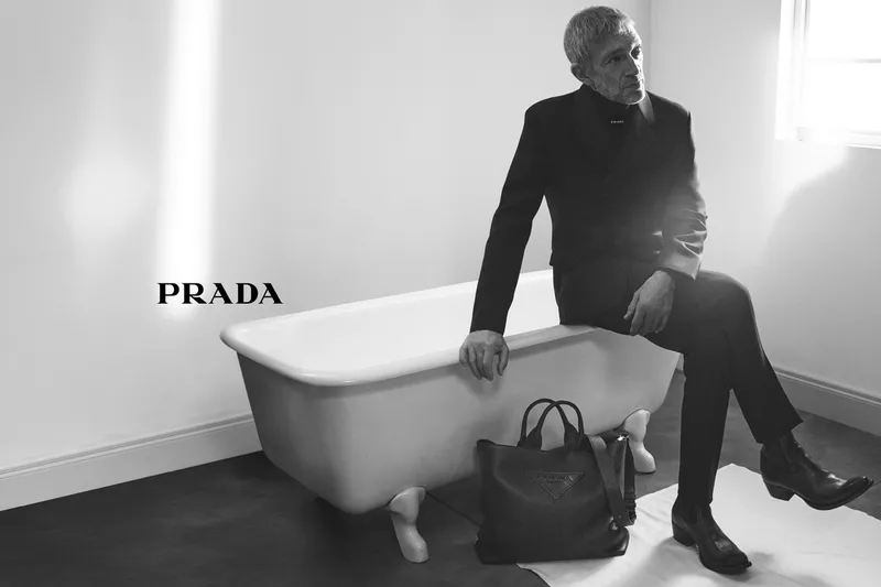 56-летний Венсан Кассель стал лицом новой рекламной кампании Prada