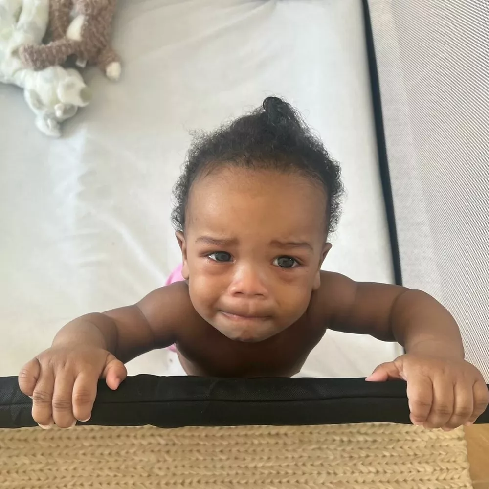 Беременная Рианна опубликовала редкие фото сына от A$AP Rocky