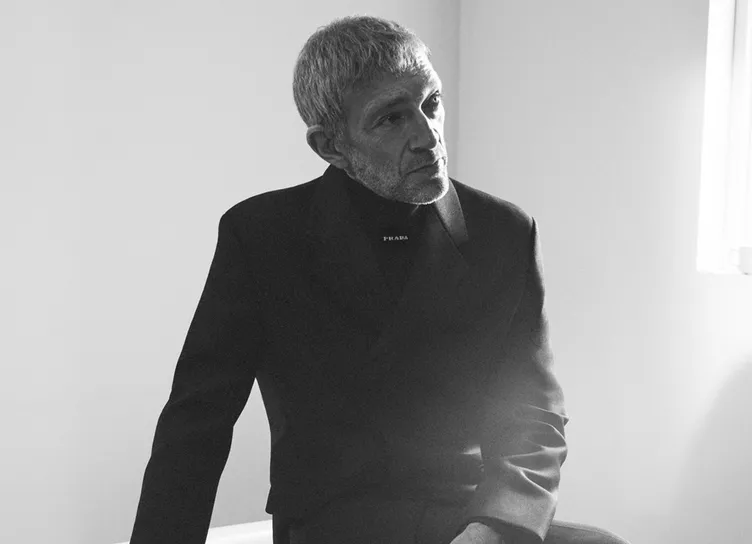 56-летний Венсан Кассель стал лицом новой рекламной кампании Prada