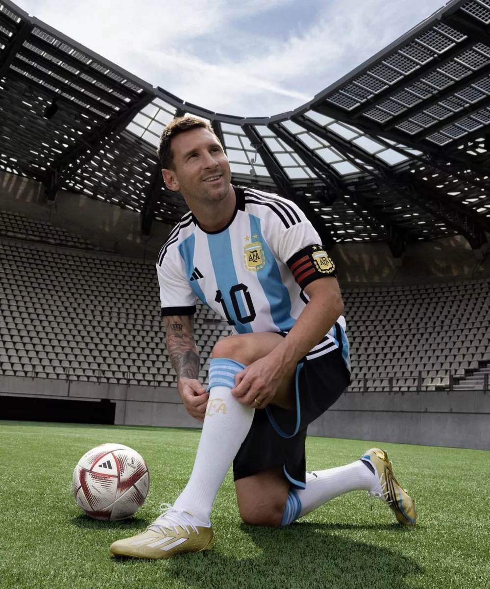 FIFA признала Лионеля Месси лучшим игроком 2022 года