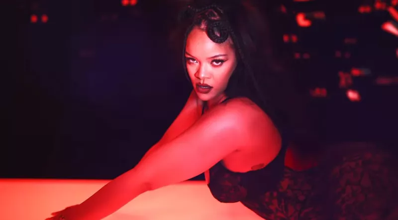 Рианна снялась в новой рекламной кампании Savage X Fenty ко Дню всех влюбленных