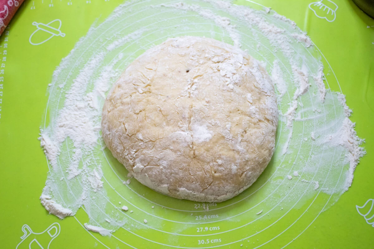 Фото приготовления рецепта: Итальянские булочки - шаг №6