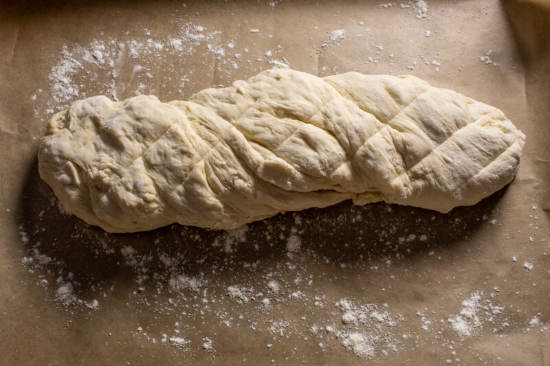 Фото приготовления рецепта: Домашний хлеб на сырых дрожжах- шаг №7